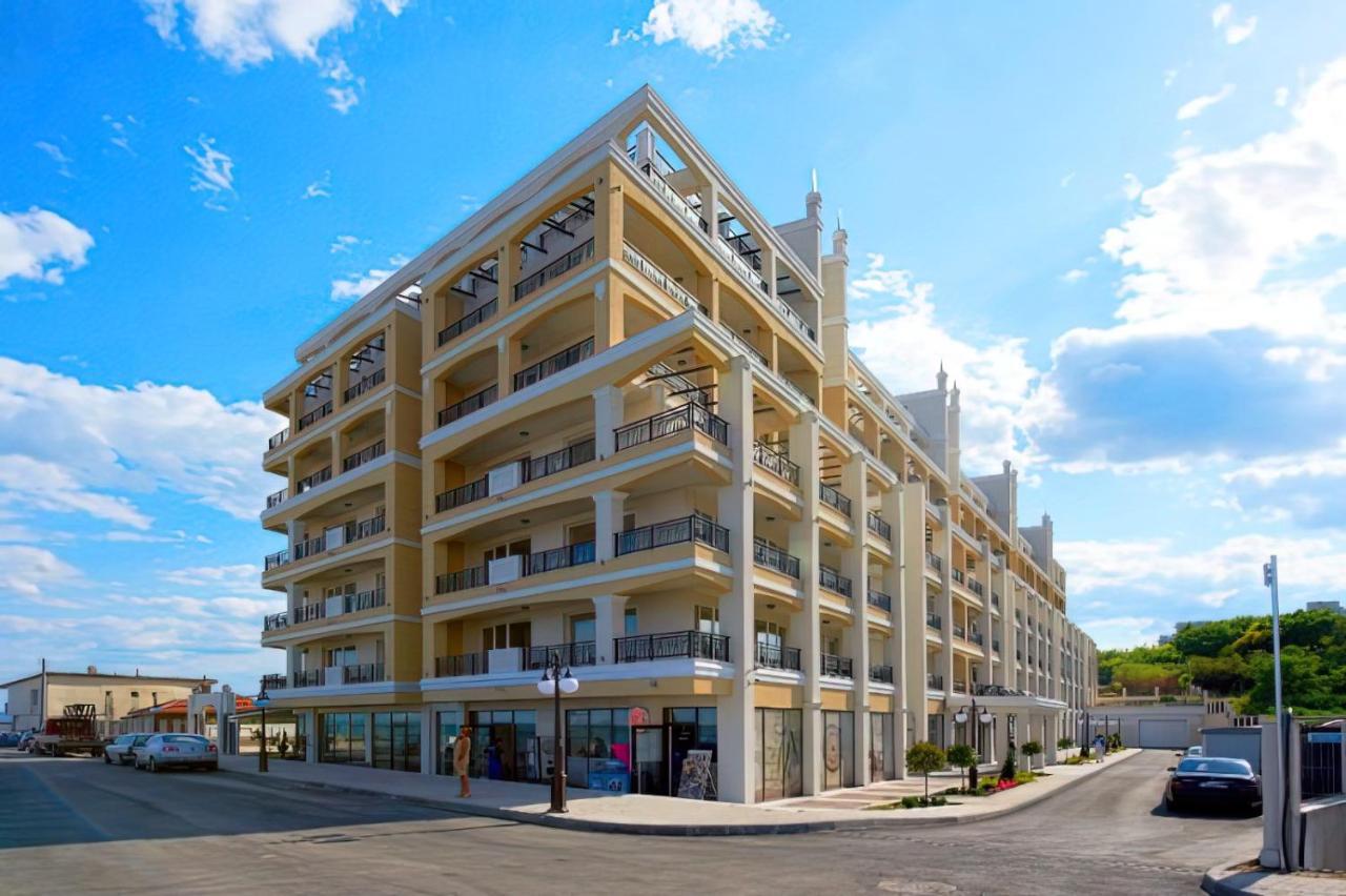 Private Apartments By The Sea With A Large Terrace In Apart Hotel! Pomorie Exterior foto